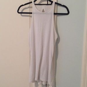 White lululemon tank